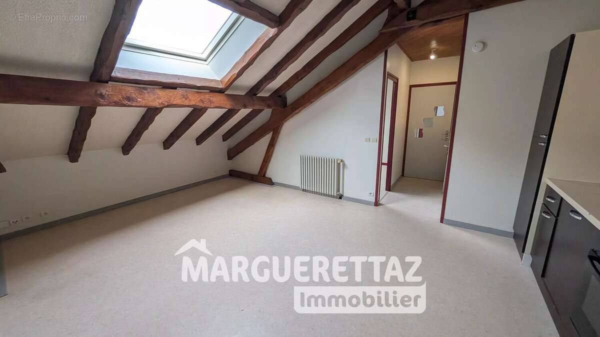 Appartement à SAINT-JEOIRE