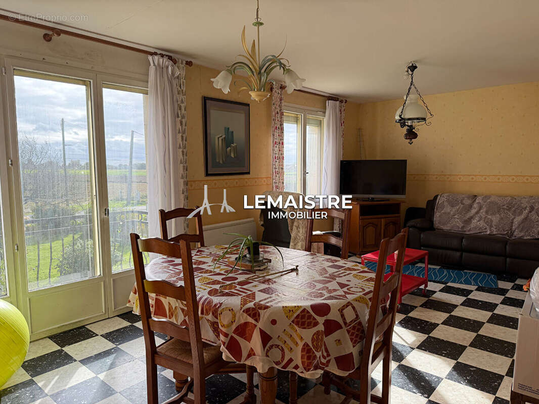 Maison à GONNEVILLE-LA-MALLET