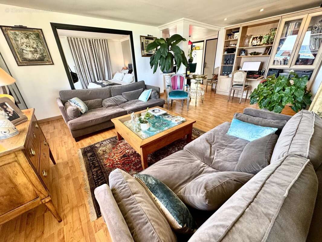 Cannes Plages du Midi vente 3 pièces dans villa - photo 7