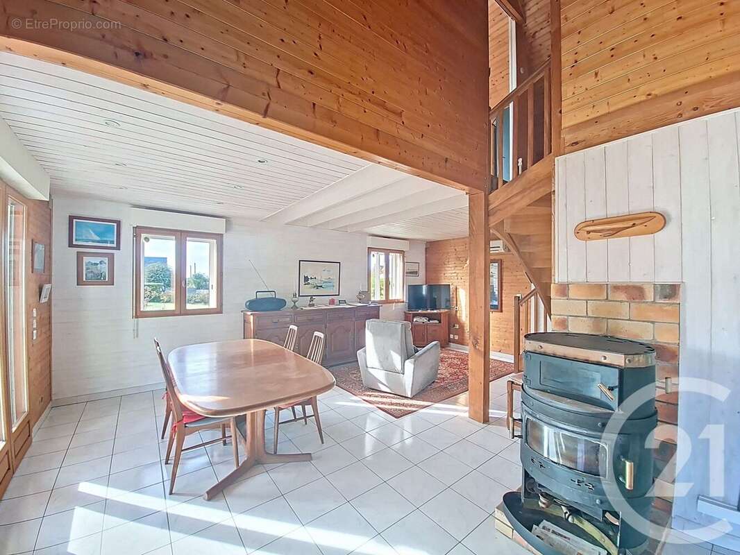 Maison à PLEUMEUR-BODOU