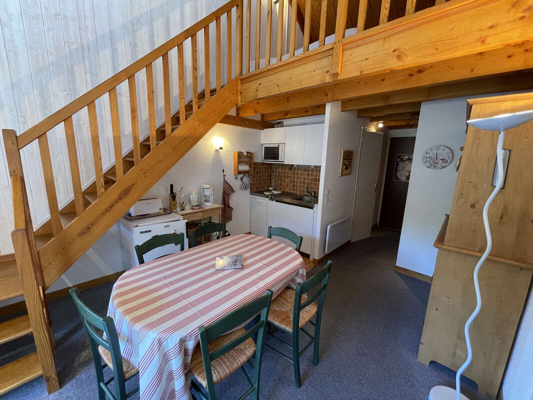 Appartement à LAVEISSIERE