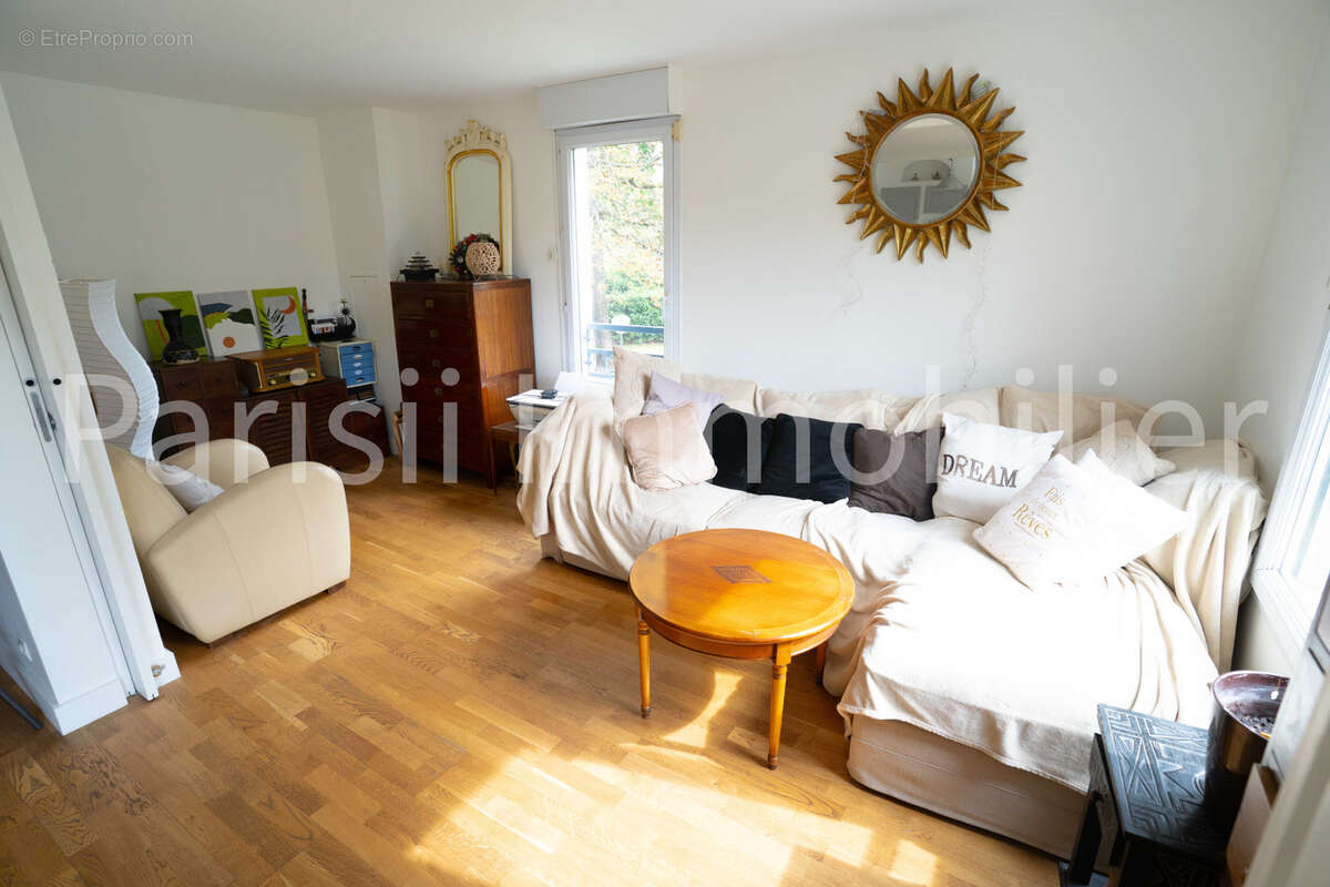 Appartement à EPINAY-SUR-SEINE