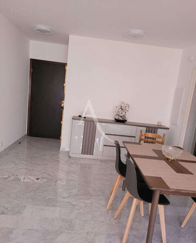 Appartement à NICE