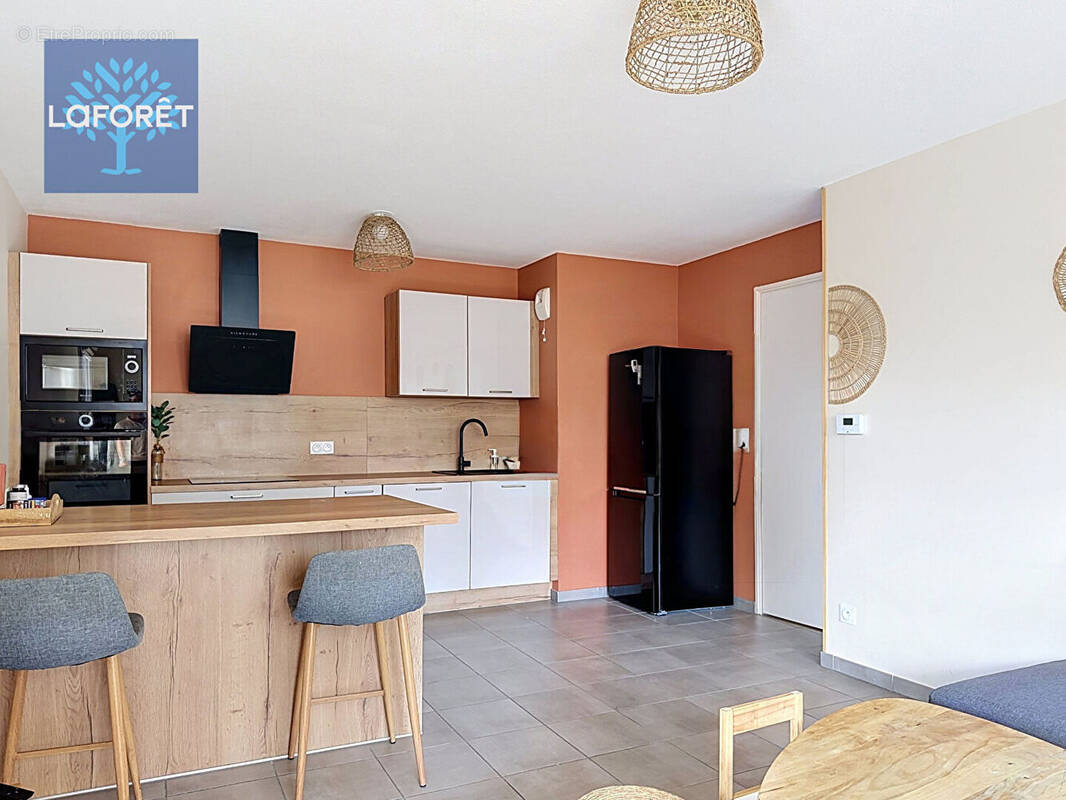 Appartement Brignais 3 pièces - 60 m2 - Box - Place de stationnement - photo 1