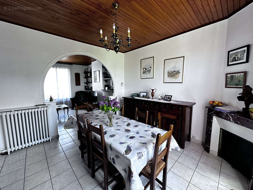 Maison à VAIRES-SUR-MARNE