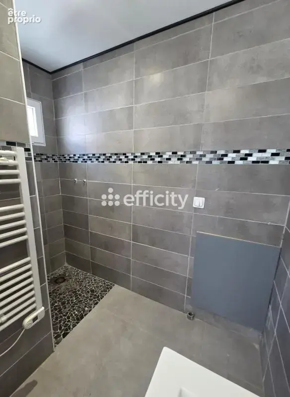 Maison 90 m² à Roubaix  - photo 6