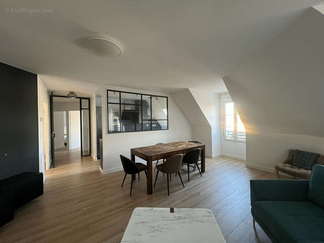 Au coeur de Gouvieux Venez découvrir ce Magnifique Appartement de 98 m² avec ascenseur  !!! - photo 2
