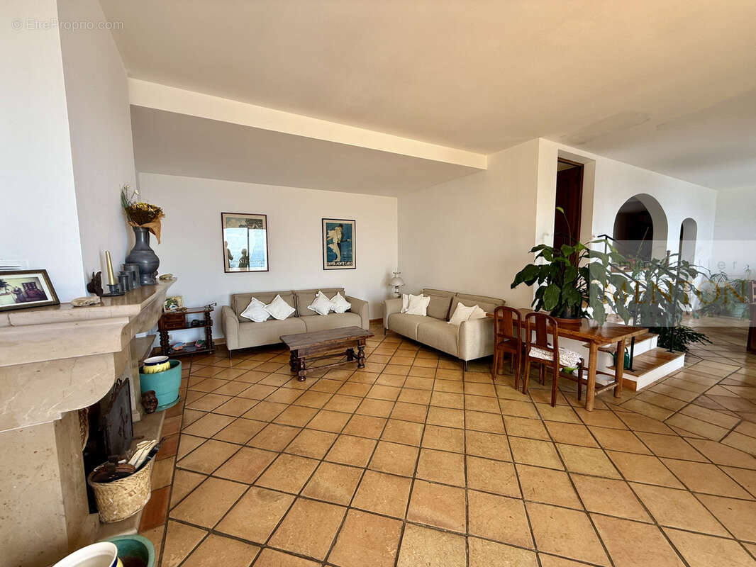 Maison à ROQUEBRUNE-CAP-MARTIN