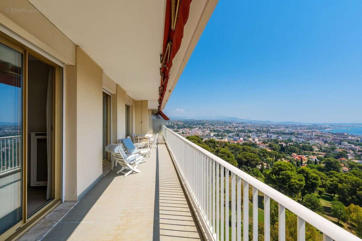 Appartement à CAGNES-SUR-MER