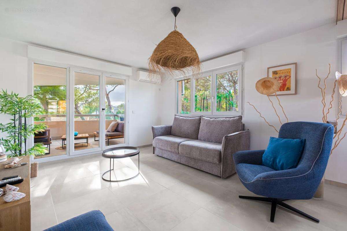 Appartement à FREJUS