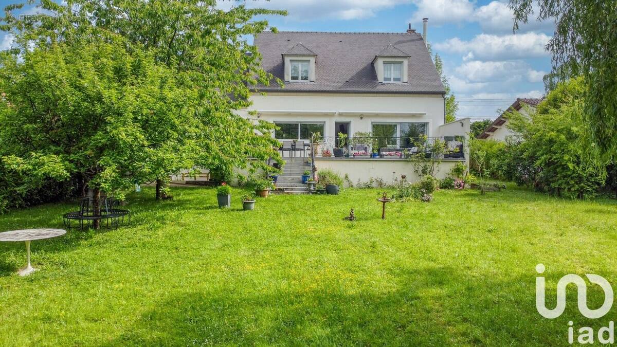 Photo 1 - Maison à MONTFERMEIL