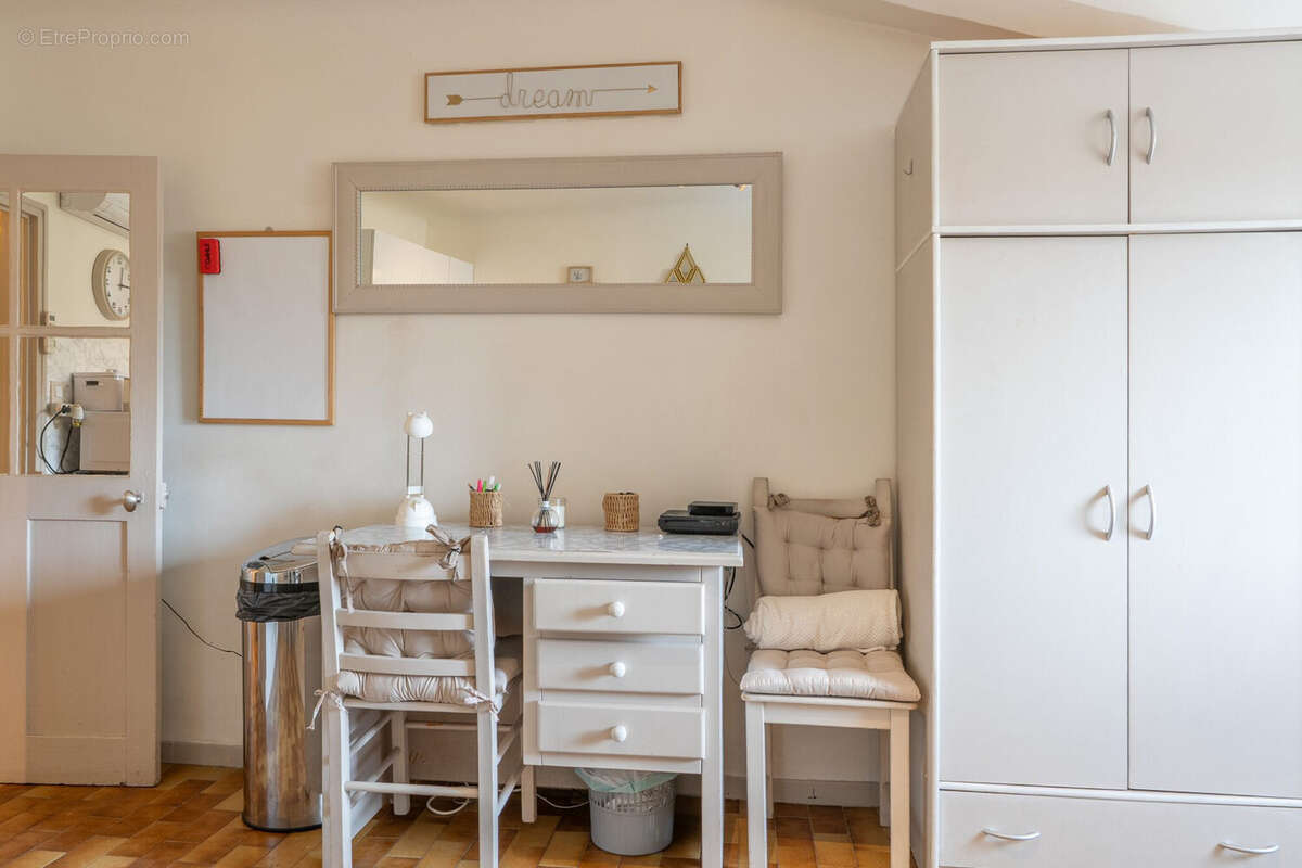 Appartement 28 m² à Aix-En-Provence  - photo 4