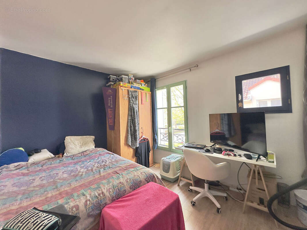 Maison à BAILLY-ROMAINVILLIERS