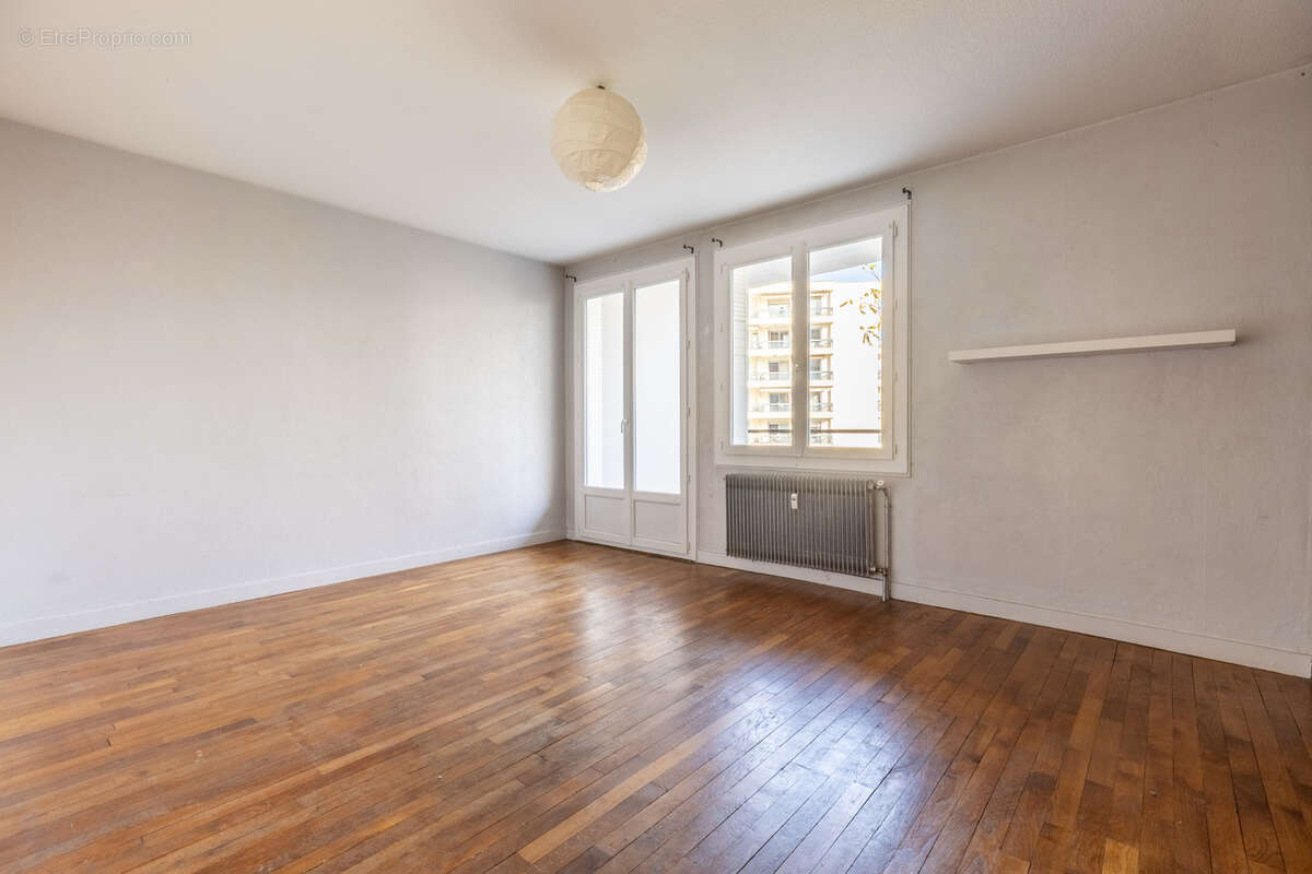 Appartement à CHAMALIERES