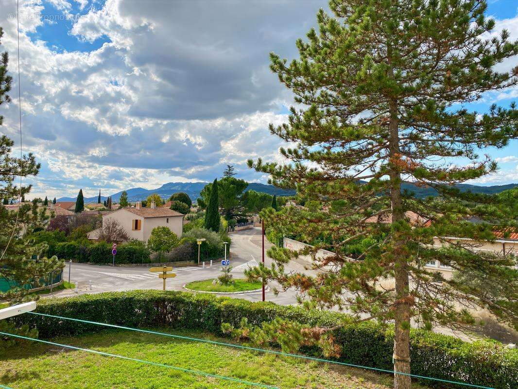 Appartement à ORAISON