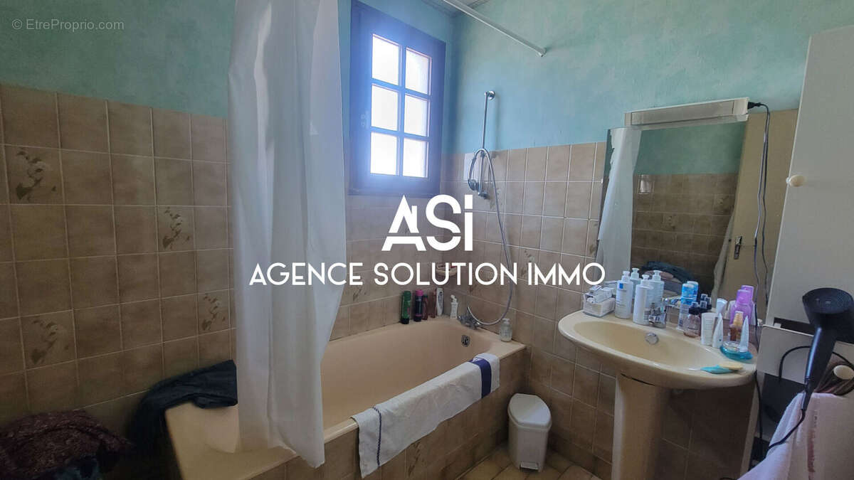 Maison à SILLE-LE-GUILLAUME