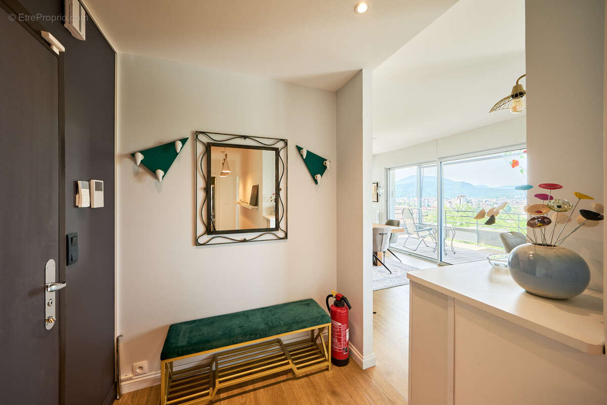 Appartement à ANNECY-LE-VIEUX