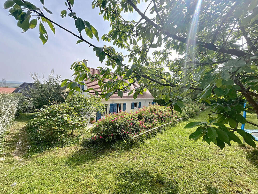 Maison à SAINT-GERMAIN-DE-LA-GRANGE