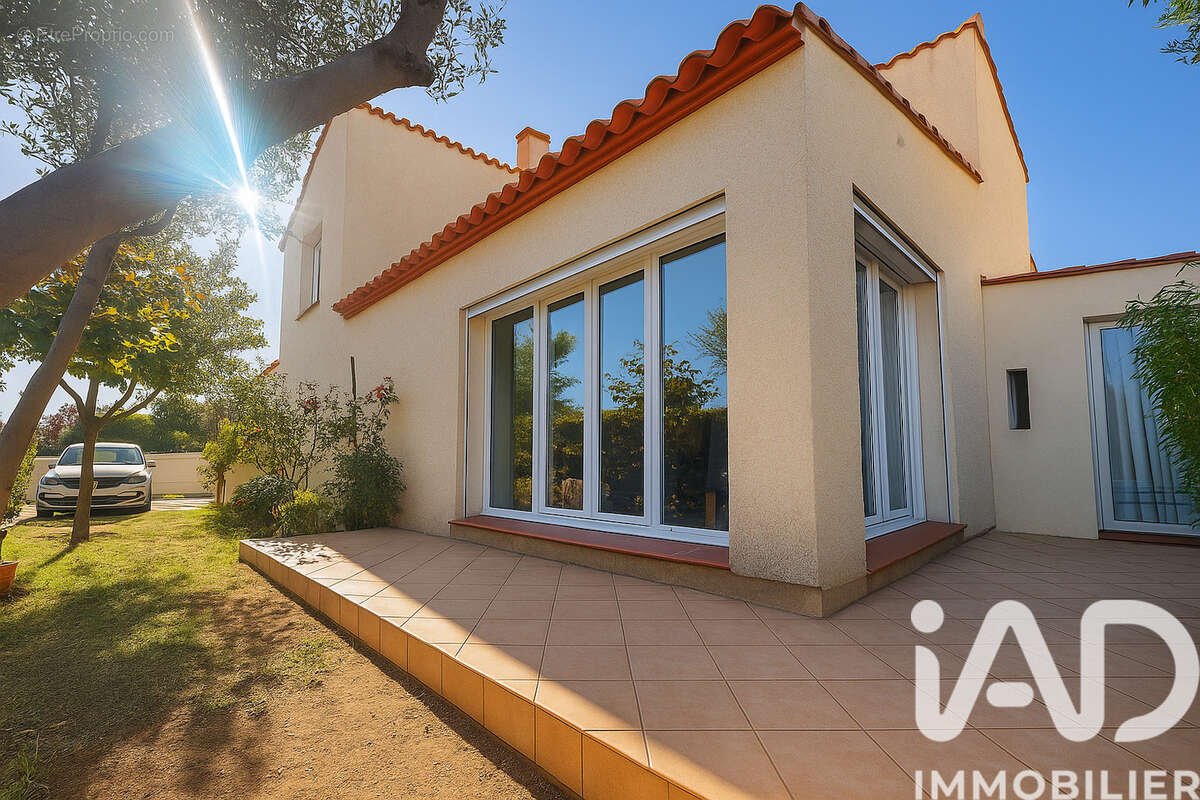Photo 2 - Maison à TORREILLES
