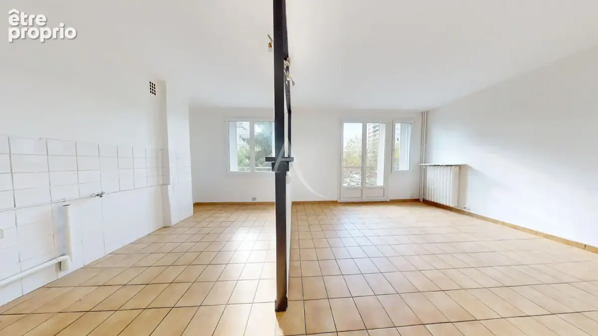Photo Appartement à Vitry-Sur-Seine au prix de 186 000€