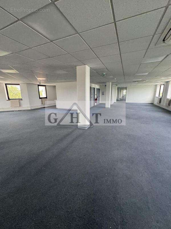 Bureaux 400 m² a vendre saint denis - photo 3