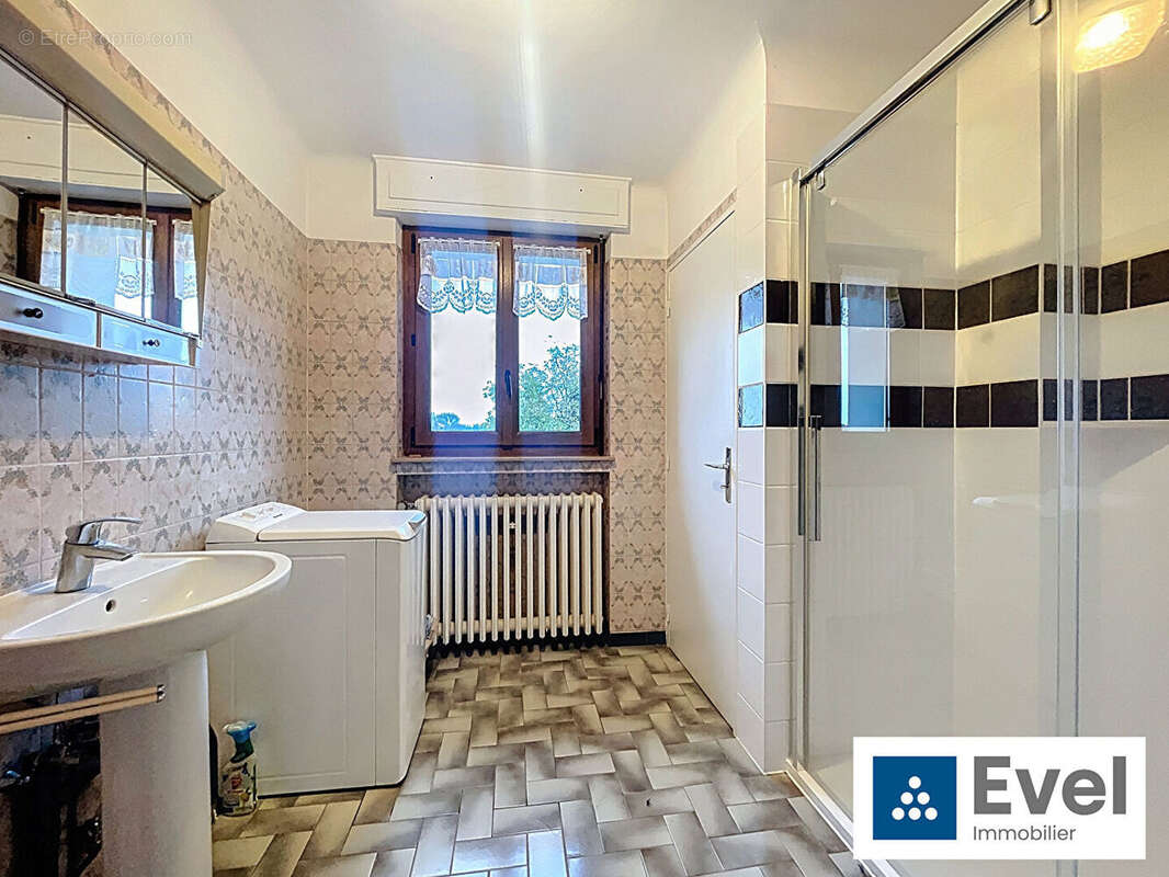 Maison à BENESTROFF