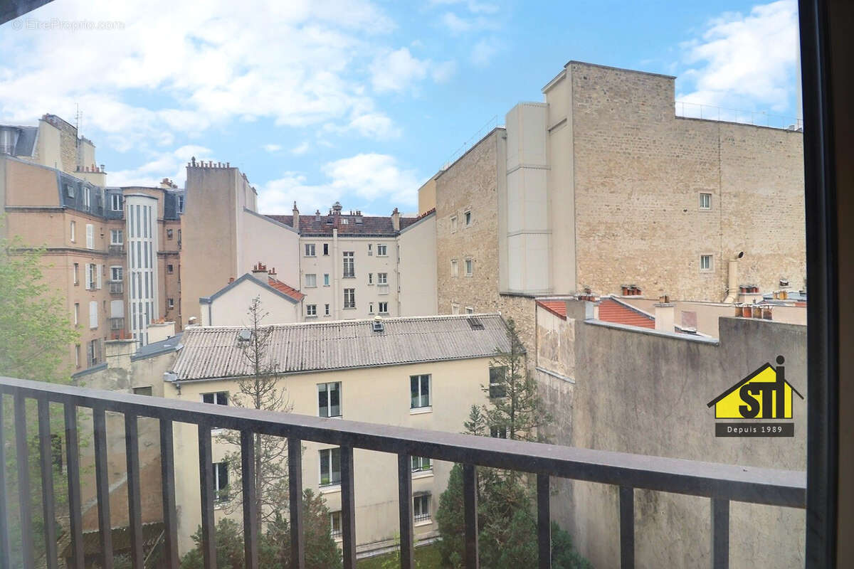 Appartement à PARIS-14E