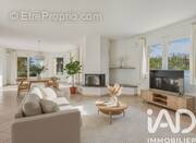 Photo 1 - Maison à PREVESSIN-MOENS