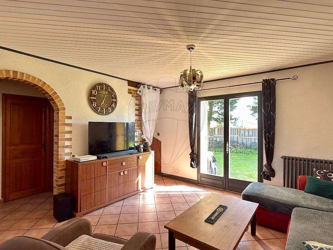 Maison à VERNEUIL