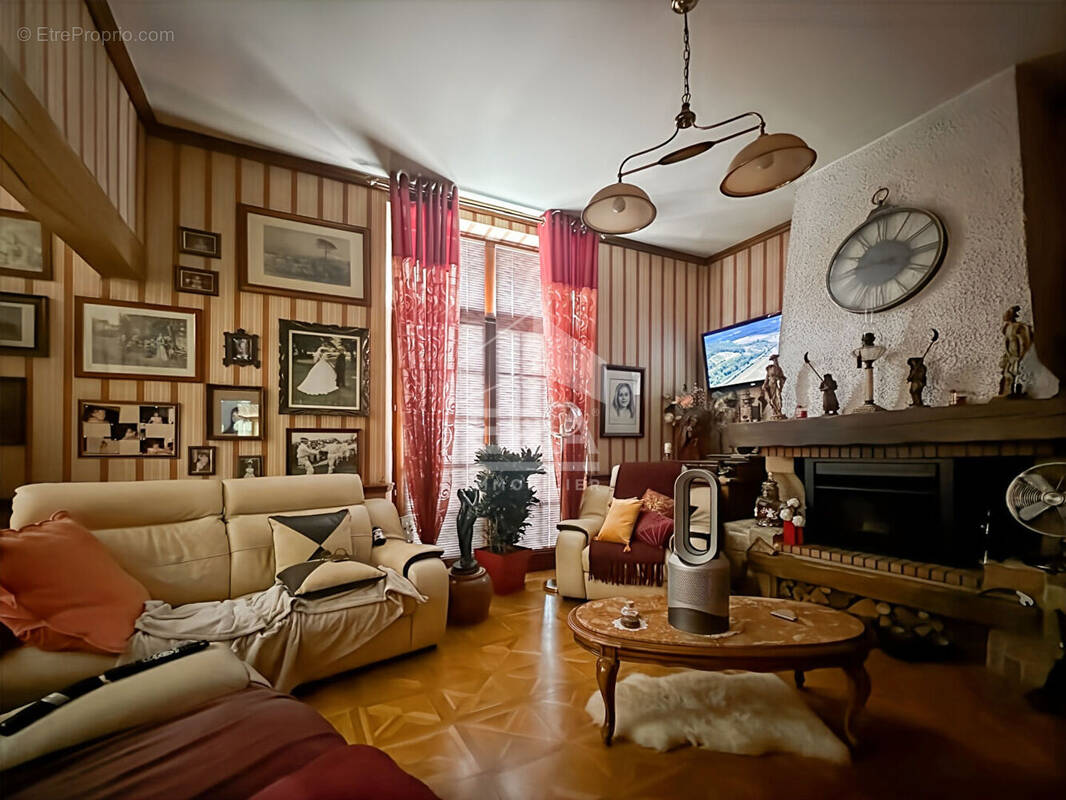 Maison à BERRY-AU-BAC