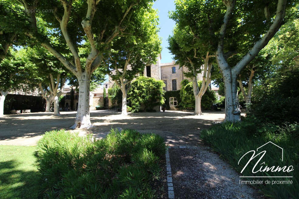 Maison à NIMES