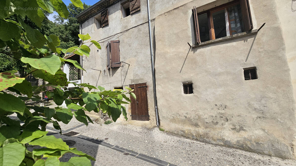 Maison à BEAUCHASTEL