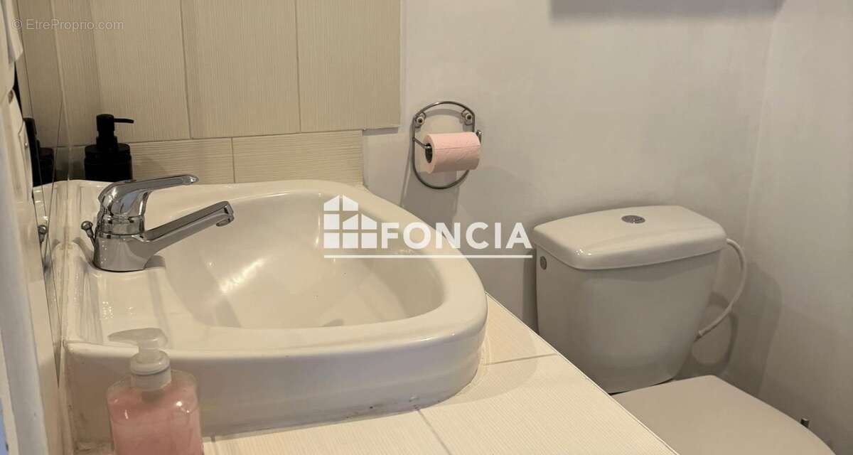 Villa Andalouse 143 m² + Dépendance 58 m²  5 chambres  Piscine & Pool-house - photo 16