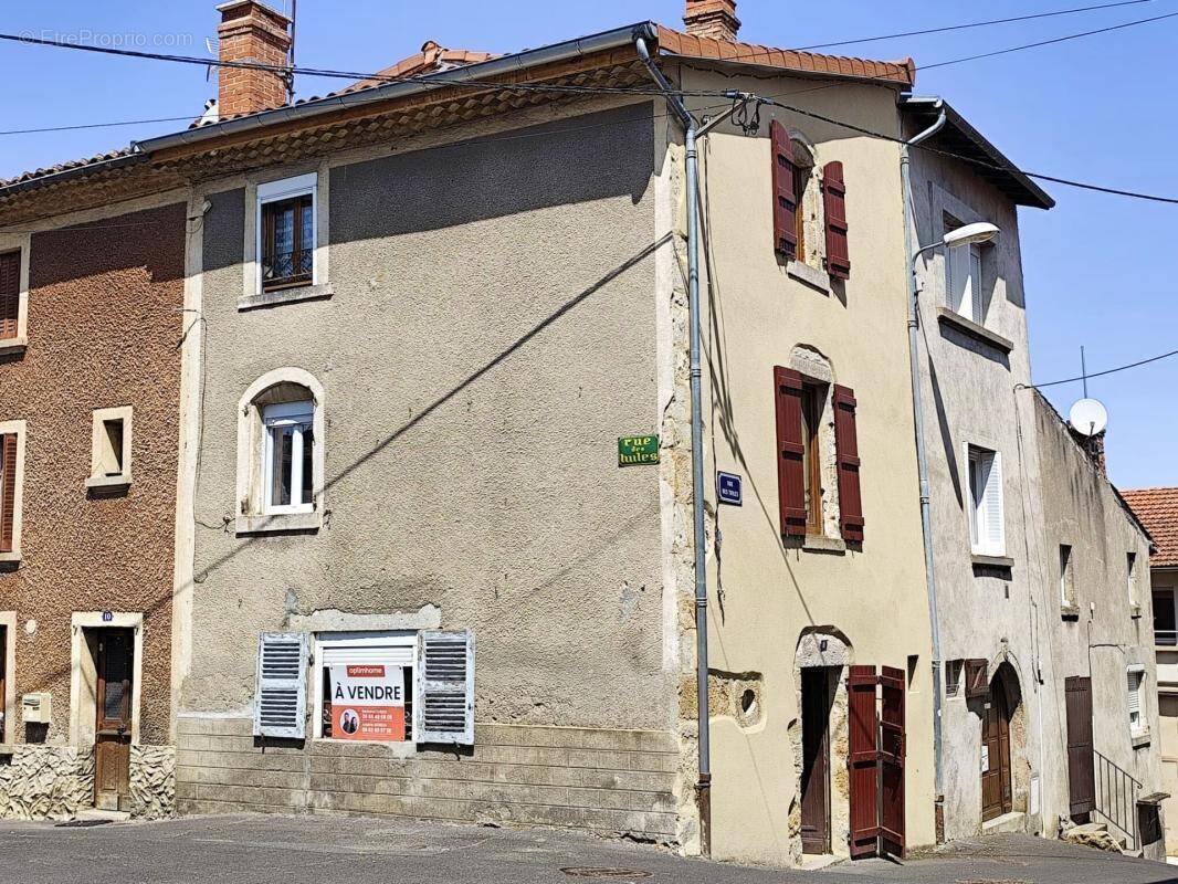 Maison de ville / Rénovation intérieure / 8 rue des tuiles 63160 Billom - photo 1