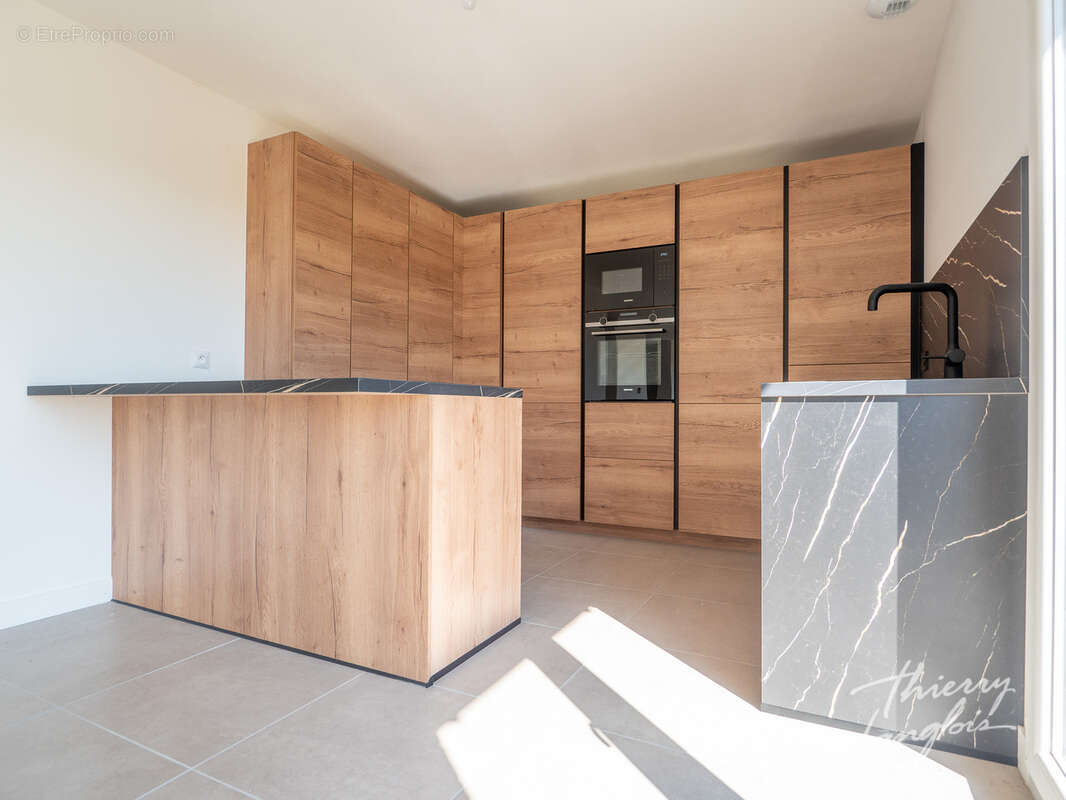 Maison neuve 170 m2 sur une parcelle de 535m2 proche lycées - photo 5