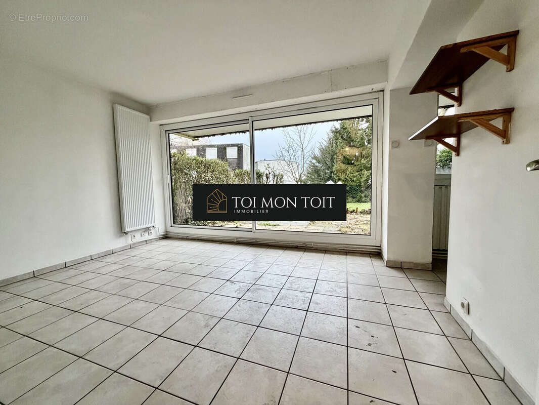 Appartement à SURVILLIERS