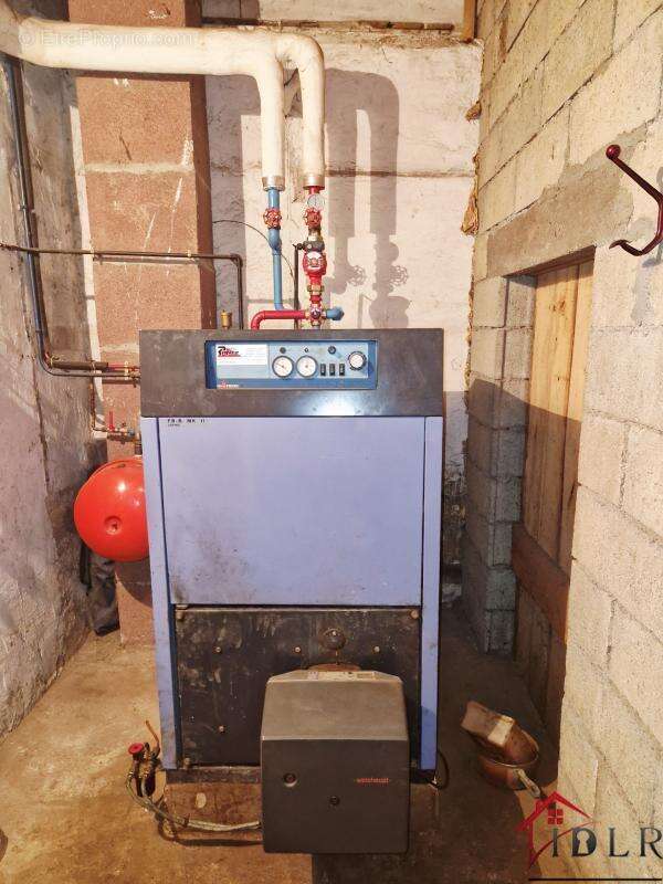 Maison à TERRE-NATALE