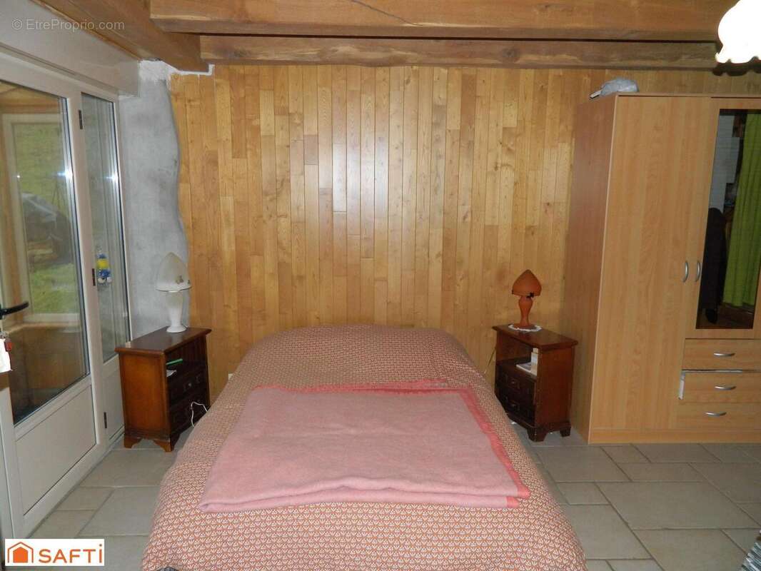Maison 90 m² à Chaneac  - photo 6