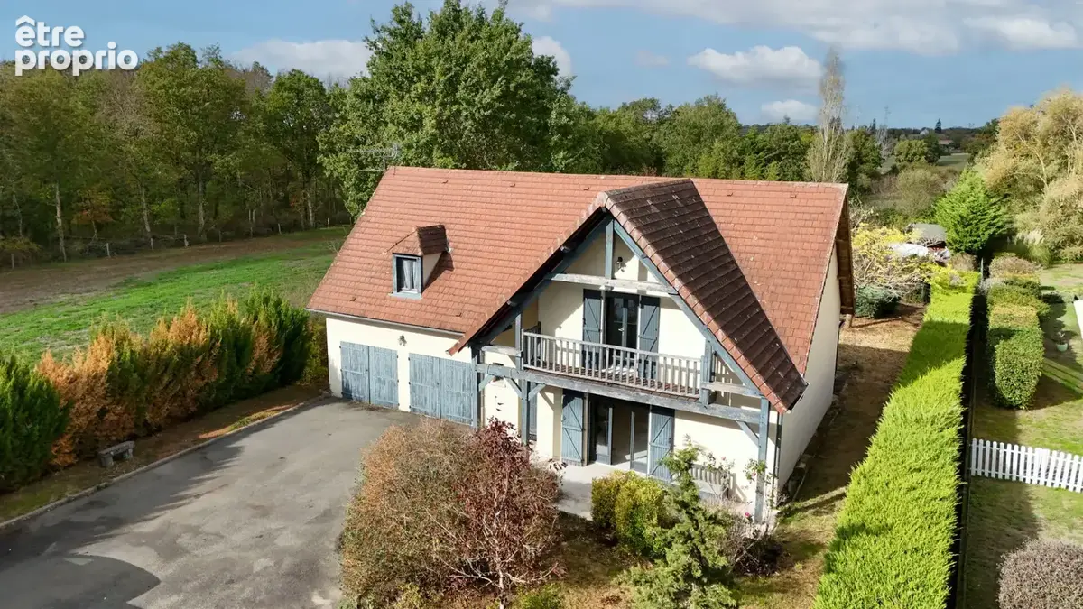 Maison 5 pièces à YZEURE dans quartier résidentiel - photo 1
