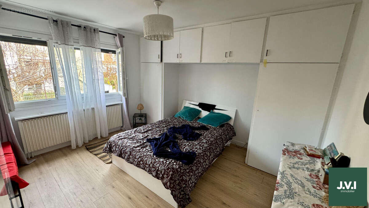 Maison à ENGHIEN-LES-BAINS