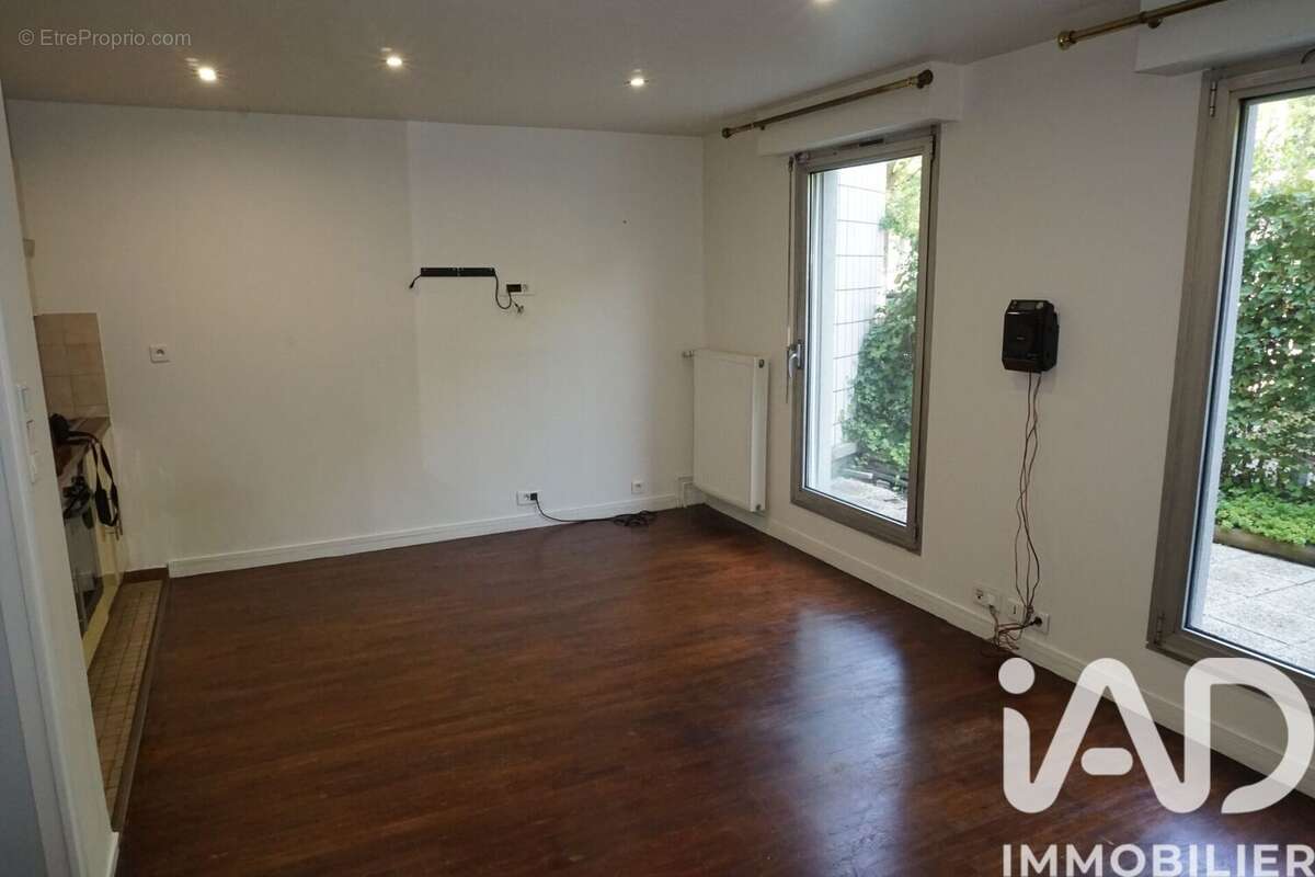 Appartement 26 m² à Torcy  - photo 3