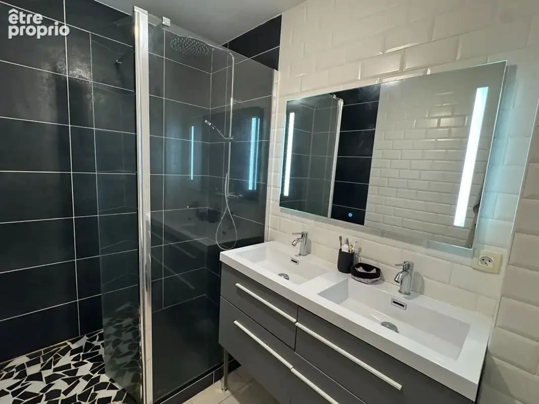 Appartement Saint Etienne 4 pièce(s) 74.67 m2 - photo 4