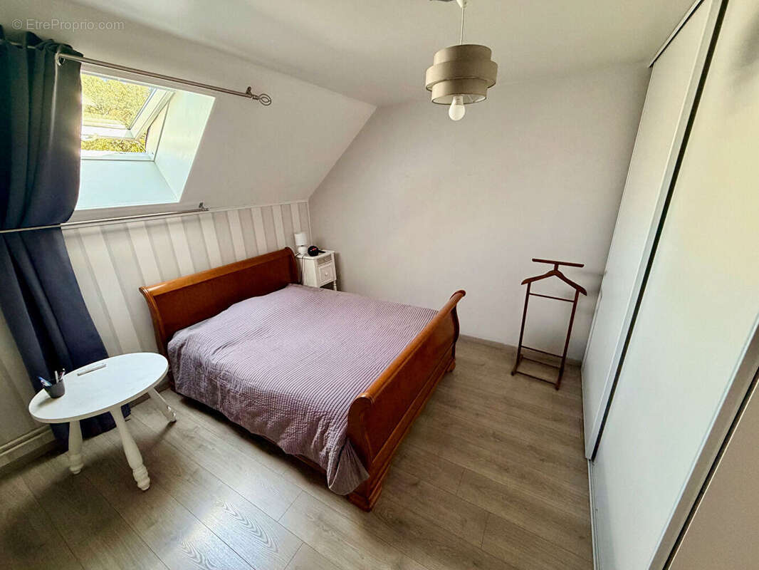 Maison à LE MELE-SUR-SARTHE