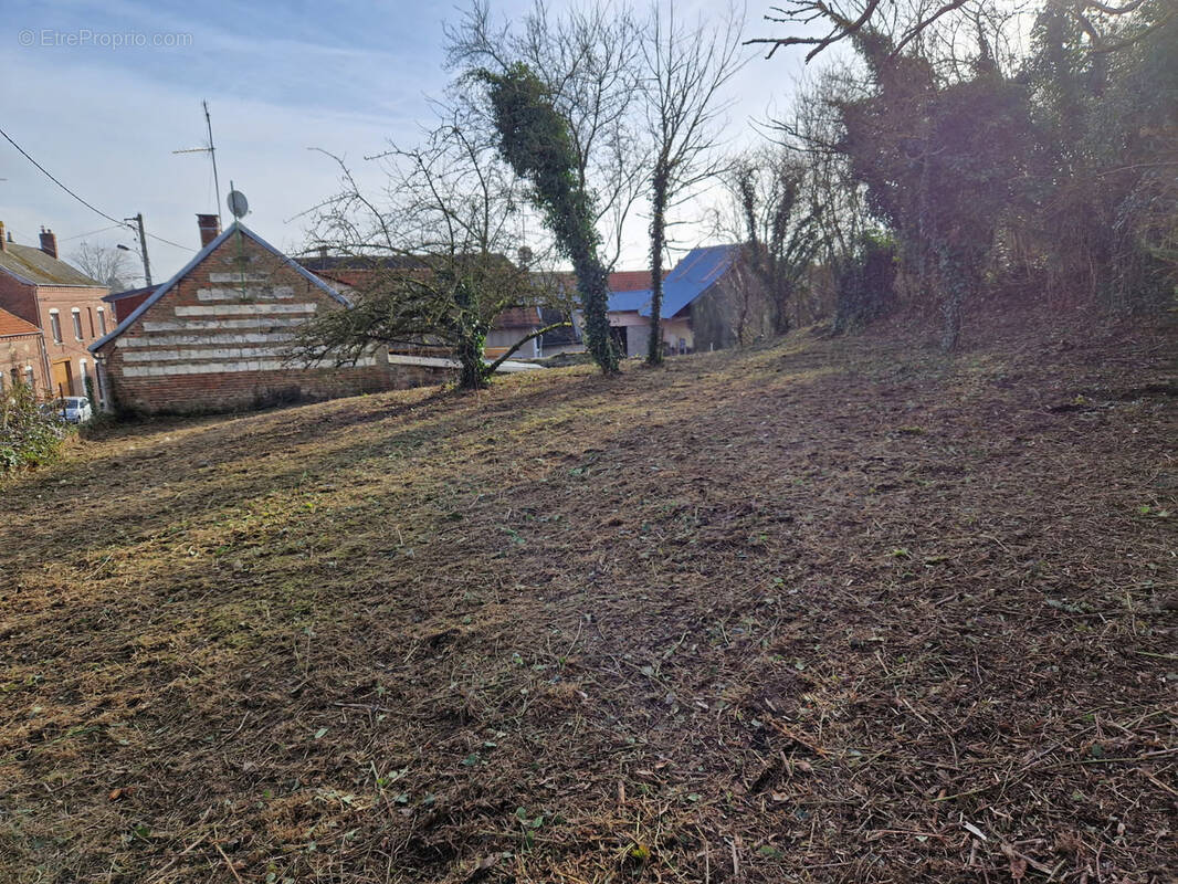 Terrain à SAINT-OUEN