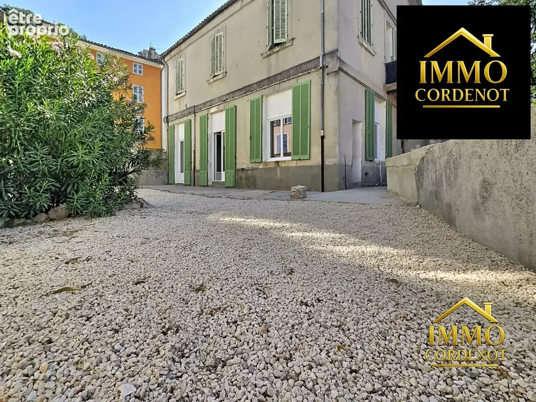 Appartement 3 pièces 55 m² à vendre à Meounes-Les-Montrieux (83136) - photo 3
