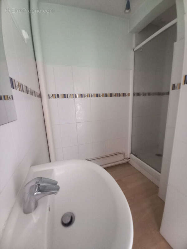 Appartement La Ferte Bernard 3 pièce(s) 52.57 m2 - photo 8