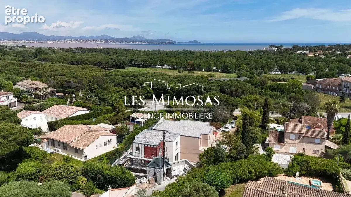 Photo Appartement à Frejus au prix de 390 000€
