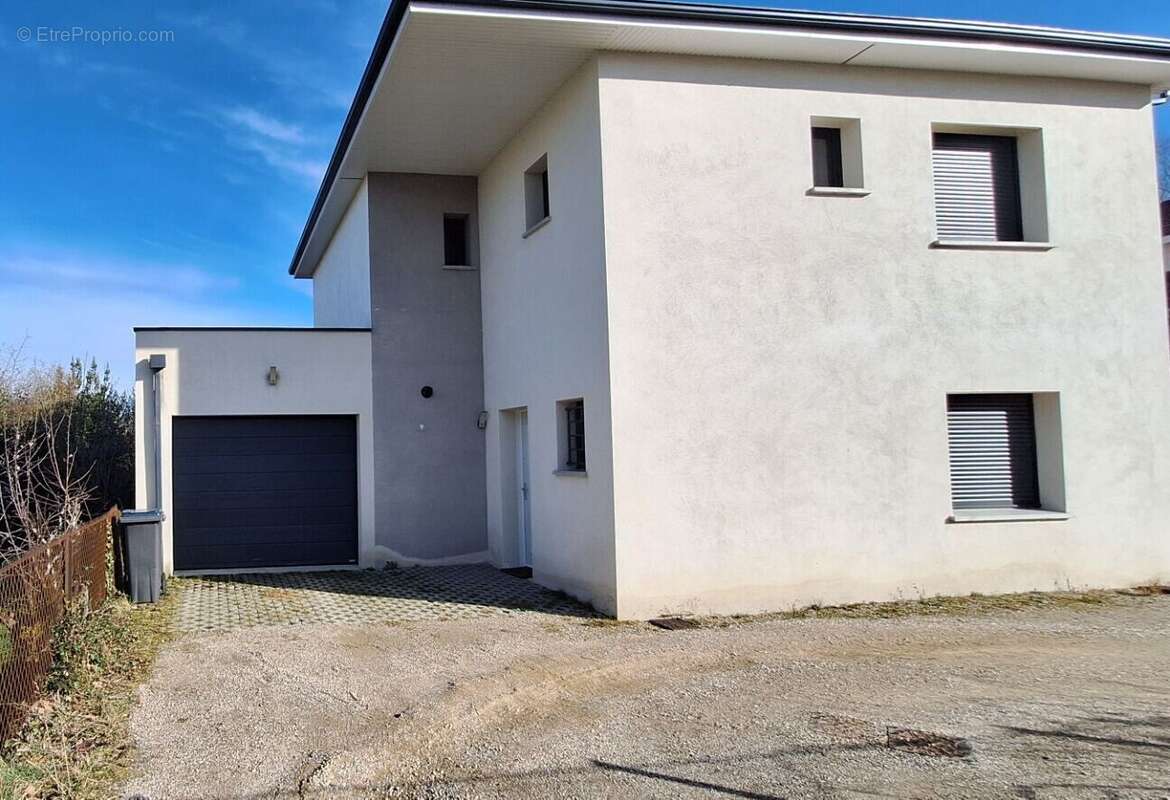 Maison à BOURG-EN-BRESSE