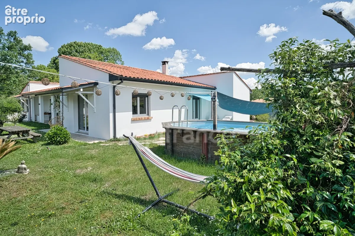 Maison à MONTUSSAN