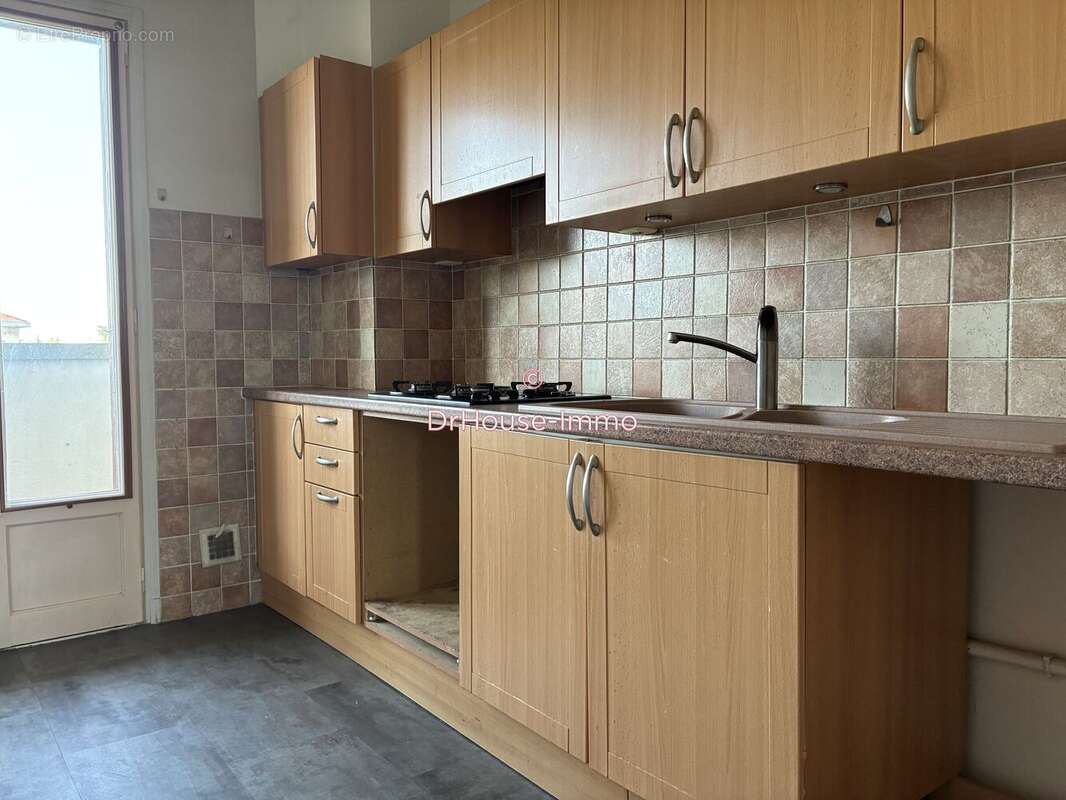 Appartement à GUILHERAND-GRANGES